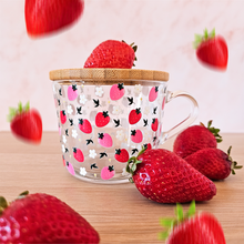 Cargar imagen en el visor de la galería, Vaso Cristal con Tapa Diseño Fresas | Primavera 2024