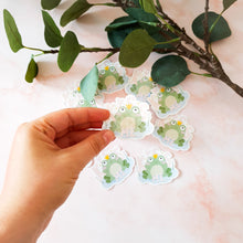 Cargar imagen en el visor de la galería, kiss me the frog | Pegatina troquelada