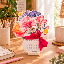 Cargar imagen en el visor de la galería, Calendario de mesa 2027 | Diseño floral
